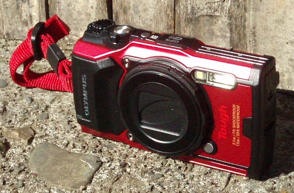 コンパクトデジタルカメラ～Tough TG-6 RED