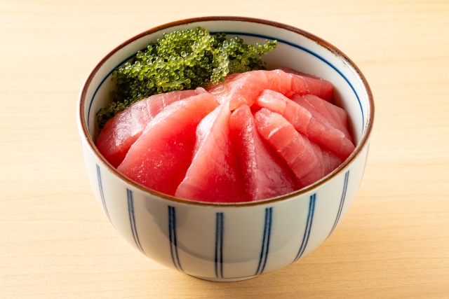 なか卯で期間限定「山かけ天然本まぐろ丼（並盛）」を食べてきました！